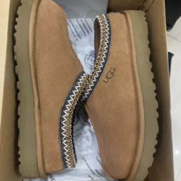 UGG Tasman Slipper Chestnut - Picture 6 of 6